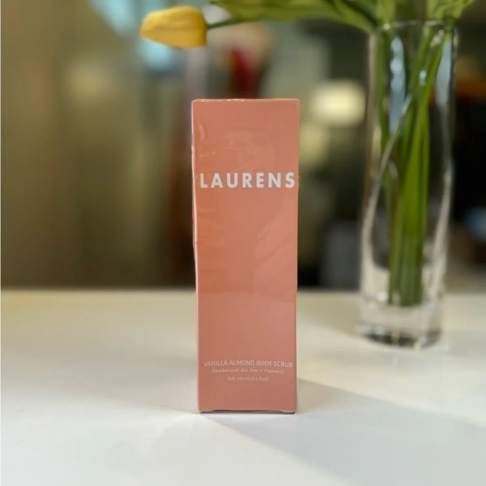 Laurens Vanilla Almond Body Scrub - Picture 6 of 8